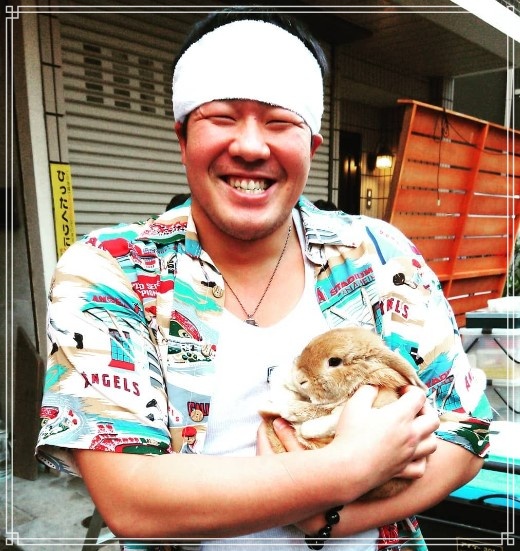 ウサギを抱く一ノ瀬ワタル