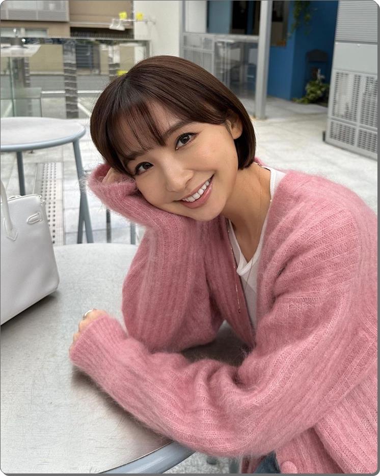 篠田麻里子