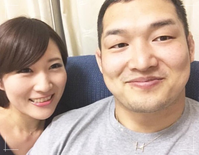 垣永真之介と妻・香奈さんのツーショット