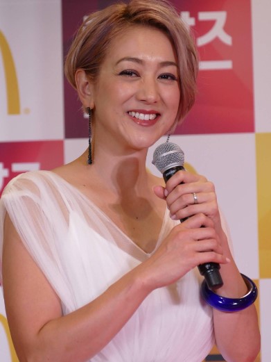 SHELLYは再婚せず事実婚で旦那は星勇次!元夫との離婚理由もまとめた!