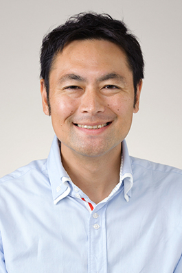 NHKの男性アナウンサー、曽根優（そねまさる）アナのプロフィール写真