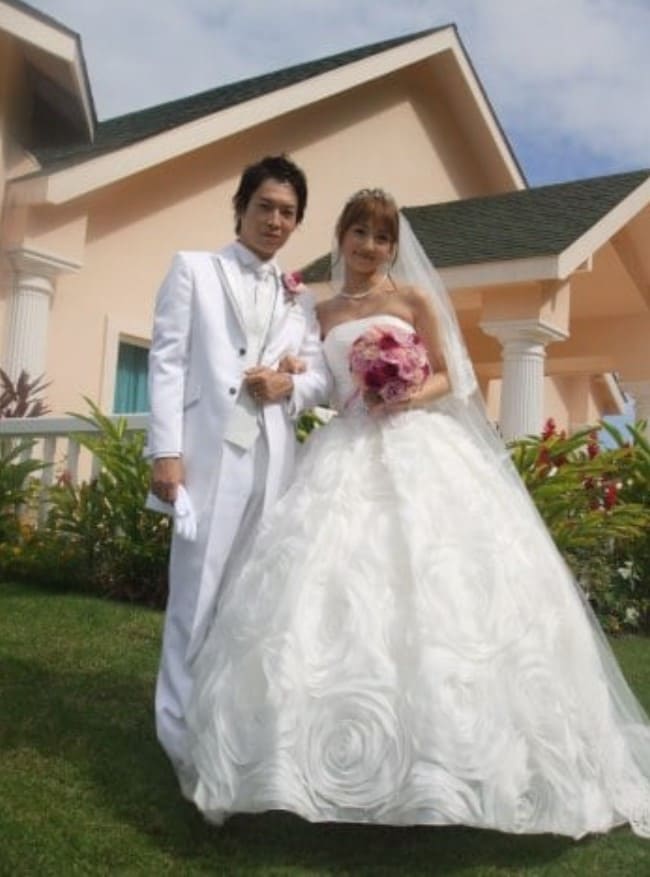 小倉優子と1人目の夫との結婚式