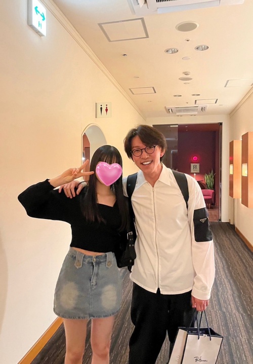 杉本宏之さんと娘さん