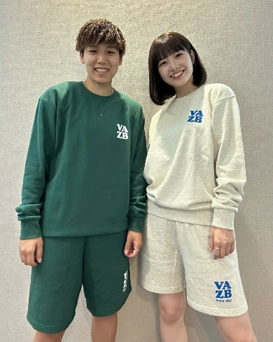 町田瑠唯と花澤桃花の双子コーデ
