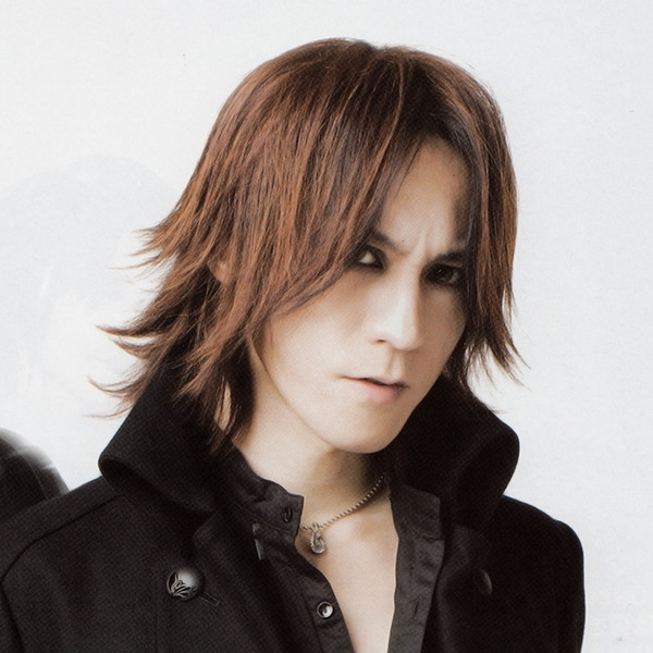 SUGIZO