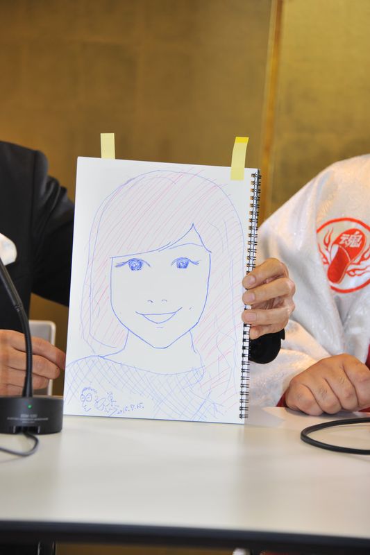 村杉蝉之介の妻・まきの似顔絵