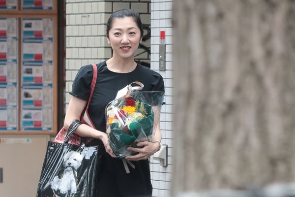 春風亭昇太の妻・下薗莉惠