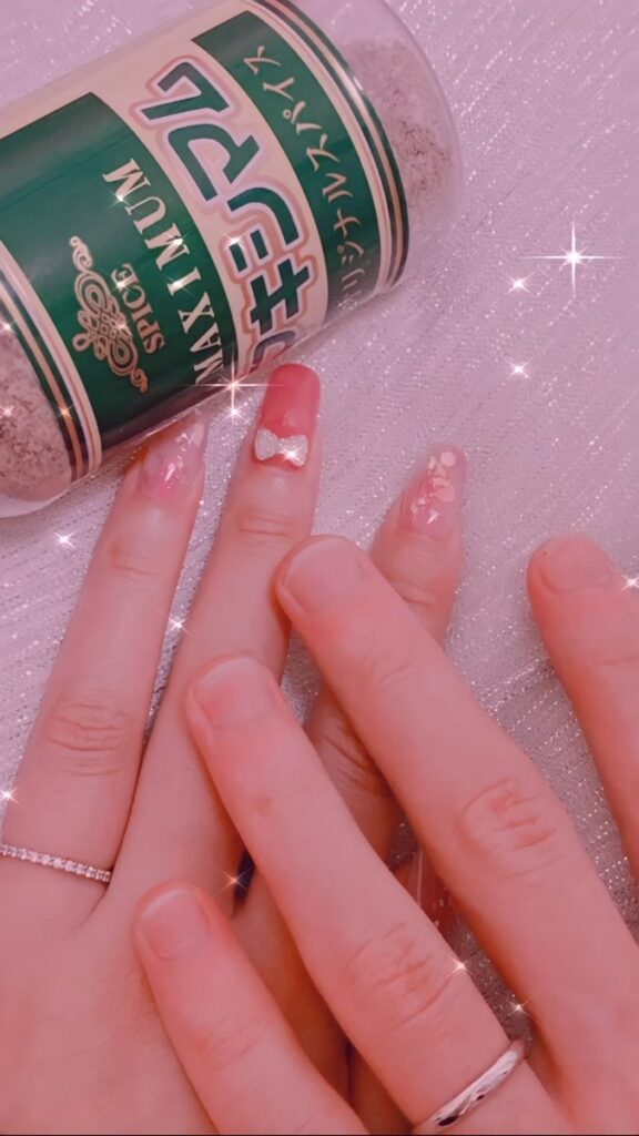 ホモサピのSNS投稿画像