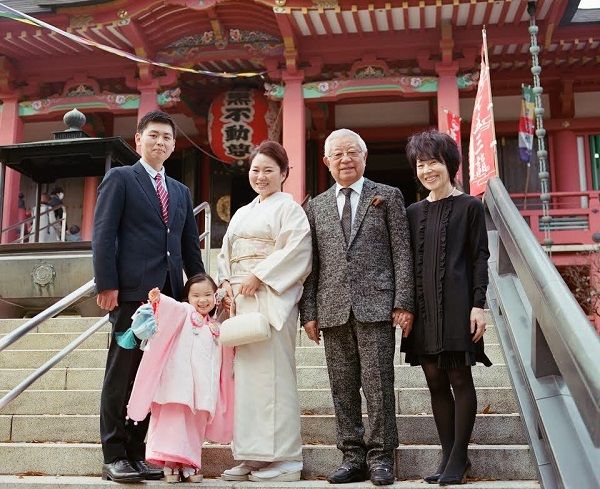 栗原心平さん姉・友さん家族とはるみさん夫婦