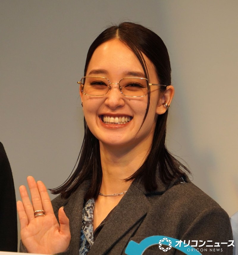 剛力彩芽