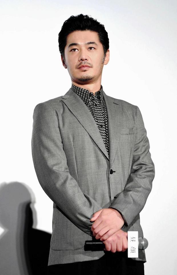 結婚を発表した平山浩行さん