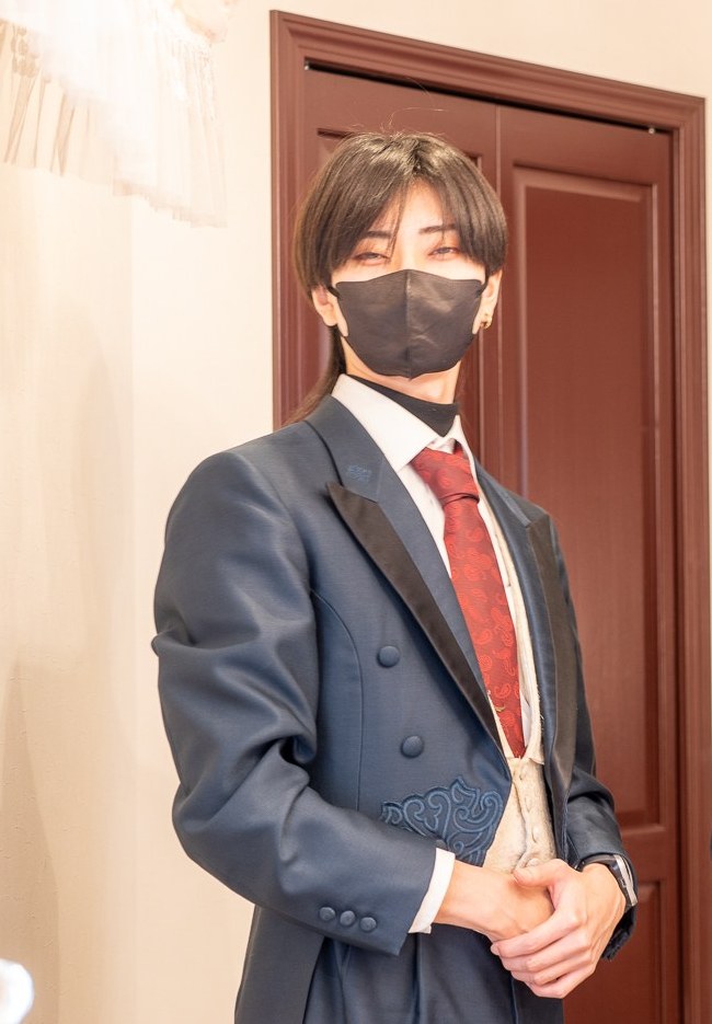 石見舞菜香の旦那ではないかと噂された板垣志侑